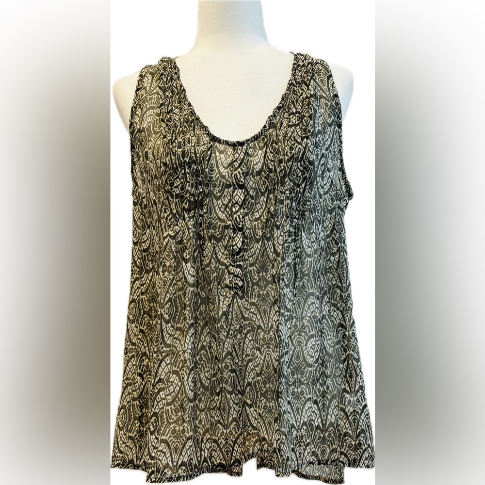 Converse Olive Green and White Patterned Blouse